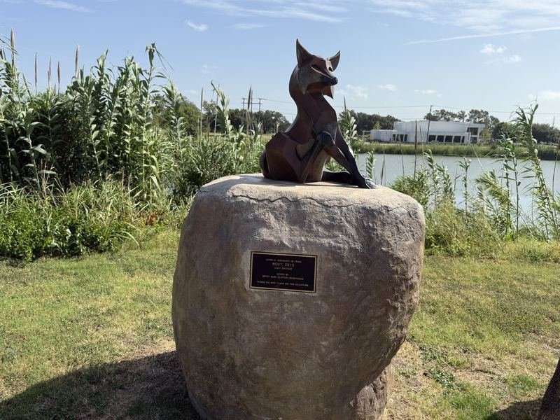 Roxy — sculpture in Waco, Texas
