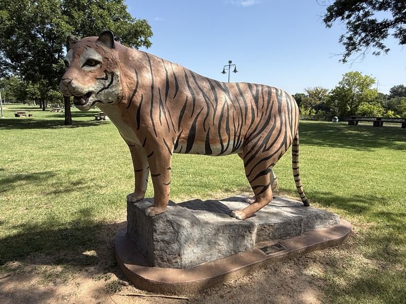 Tyson — sculpture in Waco, Texas