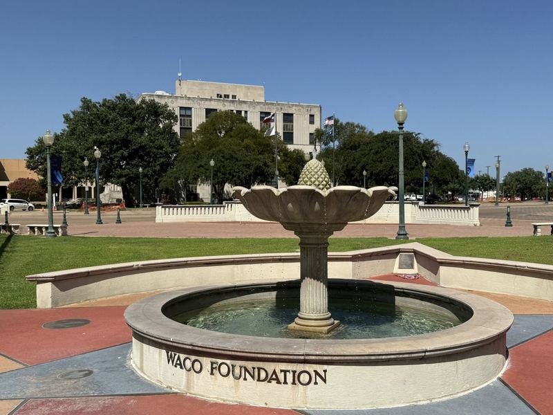 The Square That Refused to Leave — The Waco Foundation bowl — pineapple on top