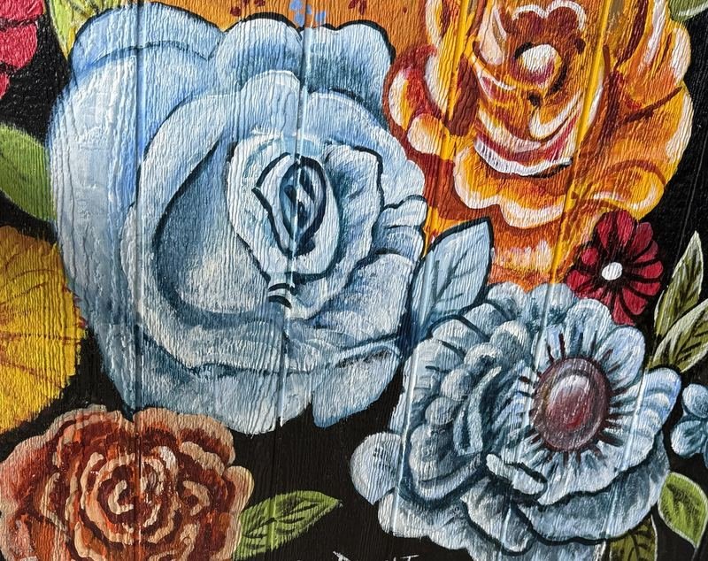 The Mariachis of El Charro Tapatio — The roses at the end of the wall