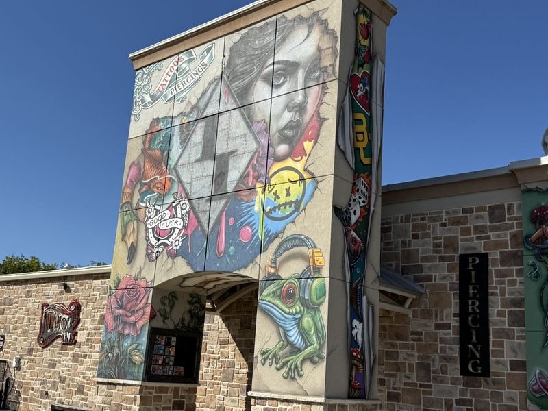 The Building With Tattoos — The tattoo-flash building, Waco, Texas
