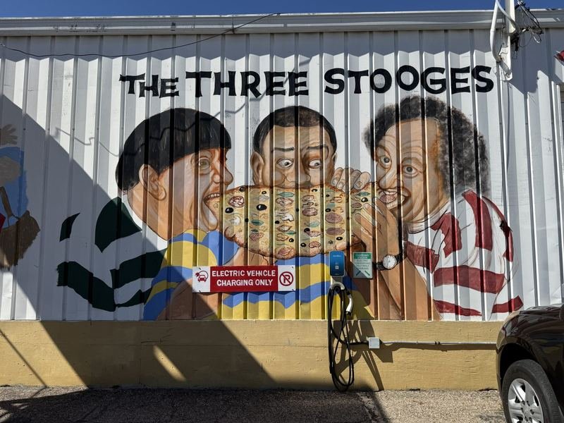 Vaudeville, With Extra Cheese — The Stooges, sharing one pizza