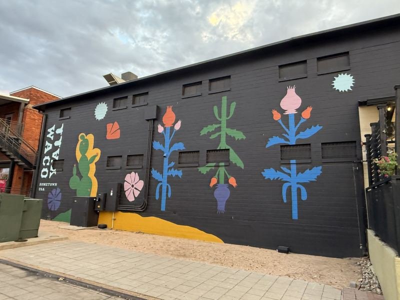Waco Y’all — mural in Waco, Texas